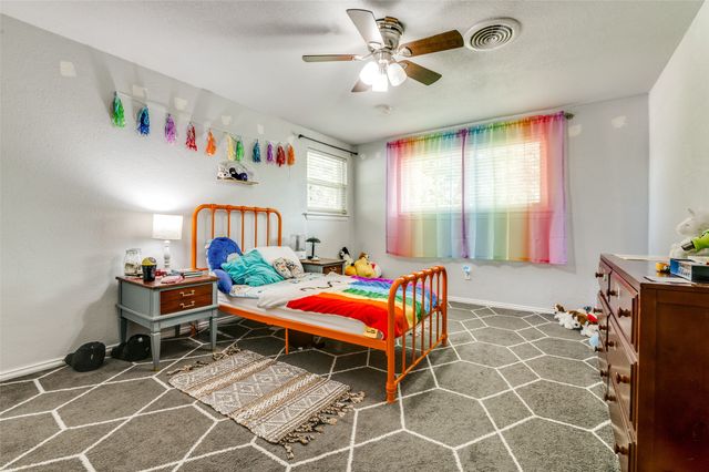 5601 Jane Anne Street, Haltom City, TX 76117