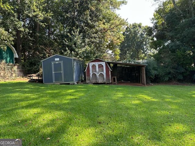 5574 Laurel Lane NW, Lilburn, GA 30047