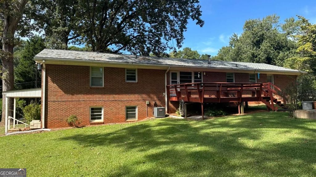 5574 Laurel Lane NW, Lilburn, GA 30047 — photo 5