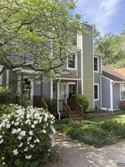 919 STONEHENGE RD, Charlottesville, VA 22901