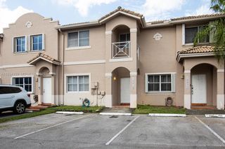 16618 NW 73rd Ave, Miami Lakes, FL 33014