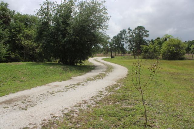 15367 NW 296th Street, Okeechobee, FL 34972