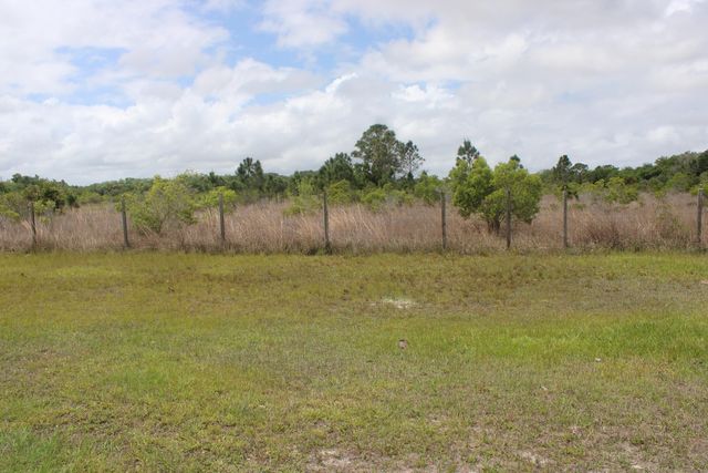 15367 NW 296th Street, Okeechobee, FL 34972