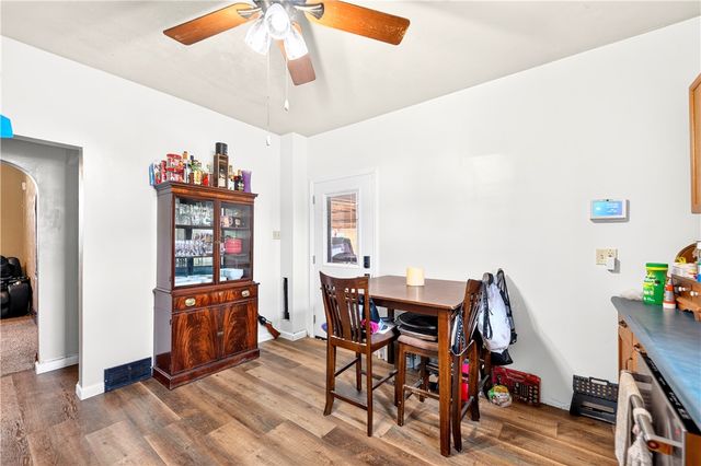 303 W GRANT STREET, Houston, PA 15342