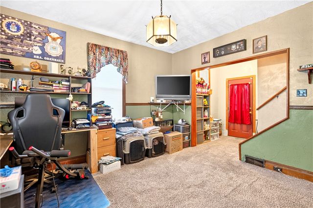 303 W GRANT STREET, Houston, PA 15342