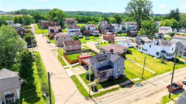 303 W GRANT STREET, Houston, PA 15342