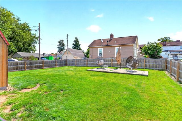 303 W GRANT STREET, Houston, PA 15342