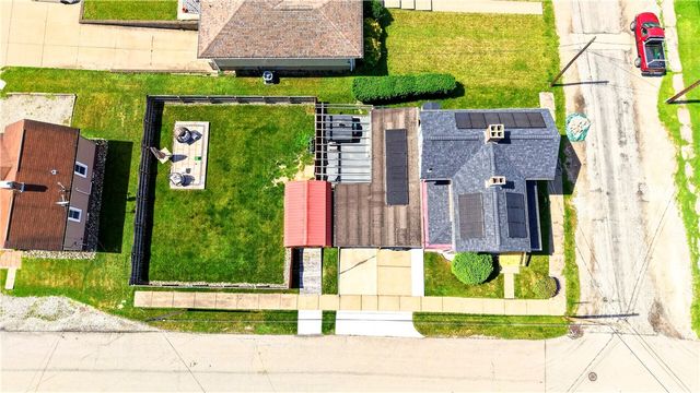 303 W GRANT STREET, Houston, PA 15342