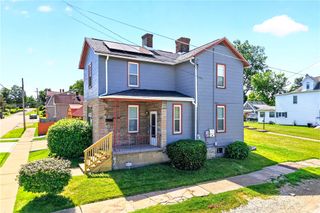 303 W GRANT STREET, Houston, PA 15342