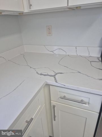 2855 STAVORS RD, Waldorf, MD 20603