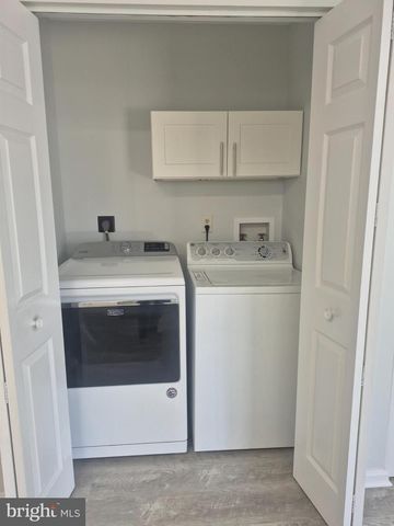 2855 STAVORS RD, Waldorf, MD 20603