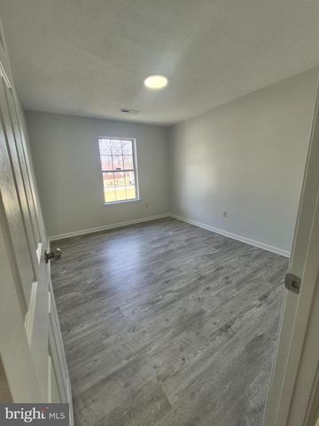 2855 STAVORS RD, Waldorf, MD 20603