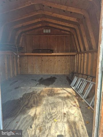 2855 STAVORS RD, Waldorf, MD 20603