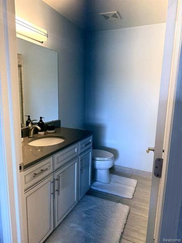 3612 Oakmonte Boulevard, Rochester, MI 48306