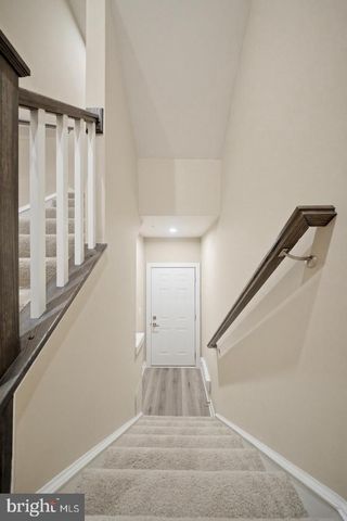 24274 THURSO SQ, Dulles, VA 20166