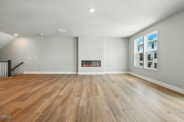 10545 Pleasant Branch Drive Unit 201, Raleigh, NC 27614