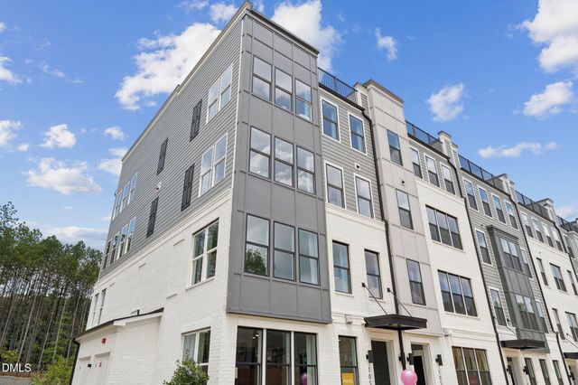 10545 Pleasant Branch Drive Unit 201, Raleigh, NC 27614