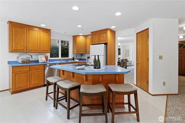 14833 Fremont Place N, Shoreline, WA 98133