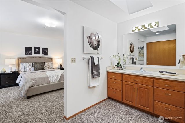 14833 Fremont Place N, Shoreline, WA 98133