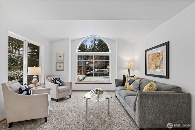 14833 Fremont Place N, Shoreline, WA 98133