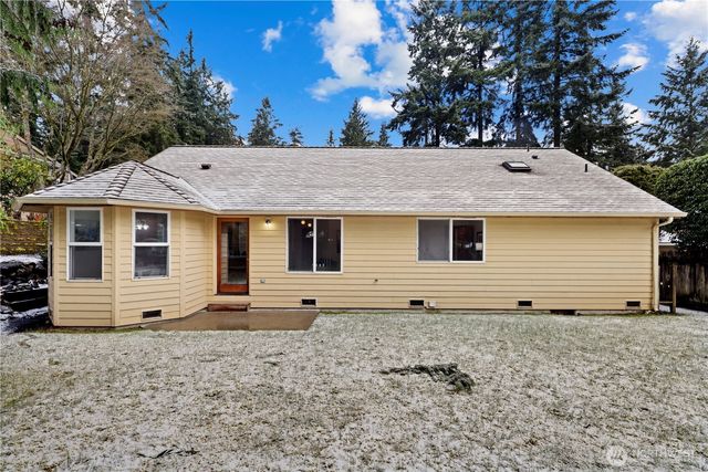 14833 Fremont Place N, Shoreline, WA 98133