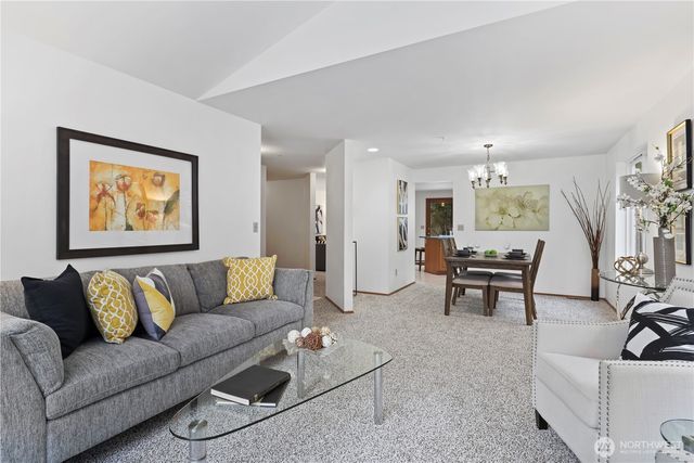 14833 Fremont Place N, Shoreline, WA 98133