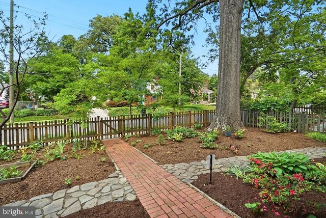 4003 OGLETHORPE ST, Hyattsville, MD 20782