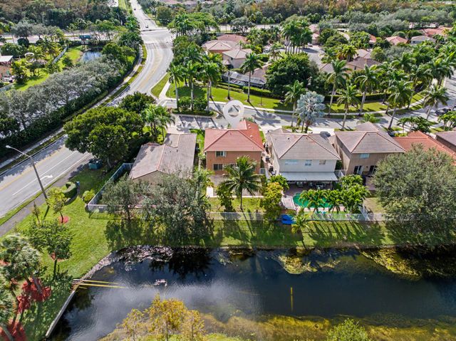 4015 Banyan Trails Drive, Coconut Creek, FL 33073