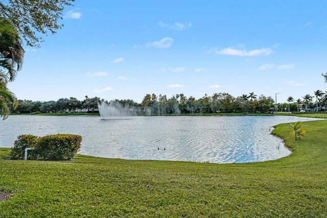 4015 Banyan Trails Drive, Coconut Creek, FL 33073