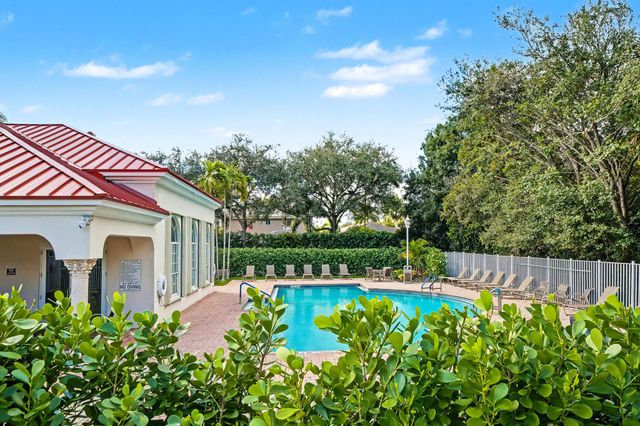 4015 Banyan Trails Drive, Coconut Creek, FL 33073