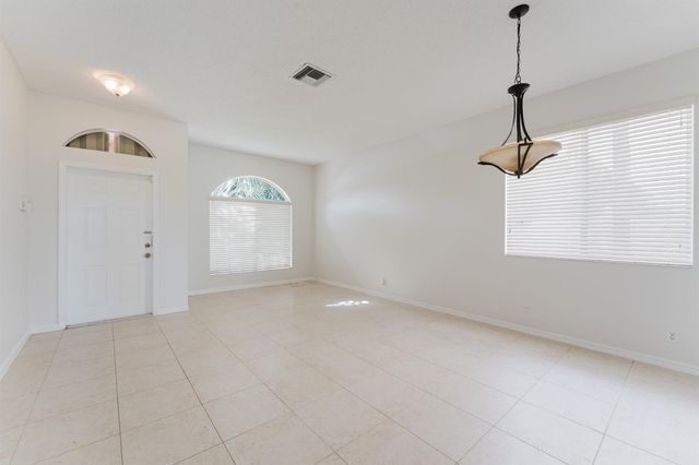 4015 Banyan Trails Drive, Coconut Creek, FL 33073