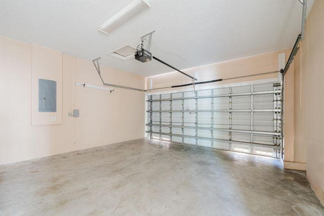 4015 Banyan Trails Drive, Coconut Creek, FL 33073