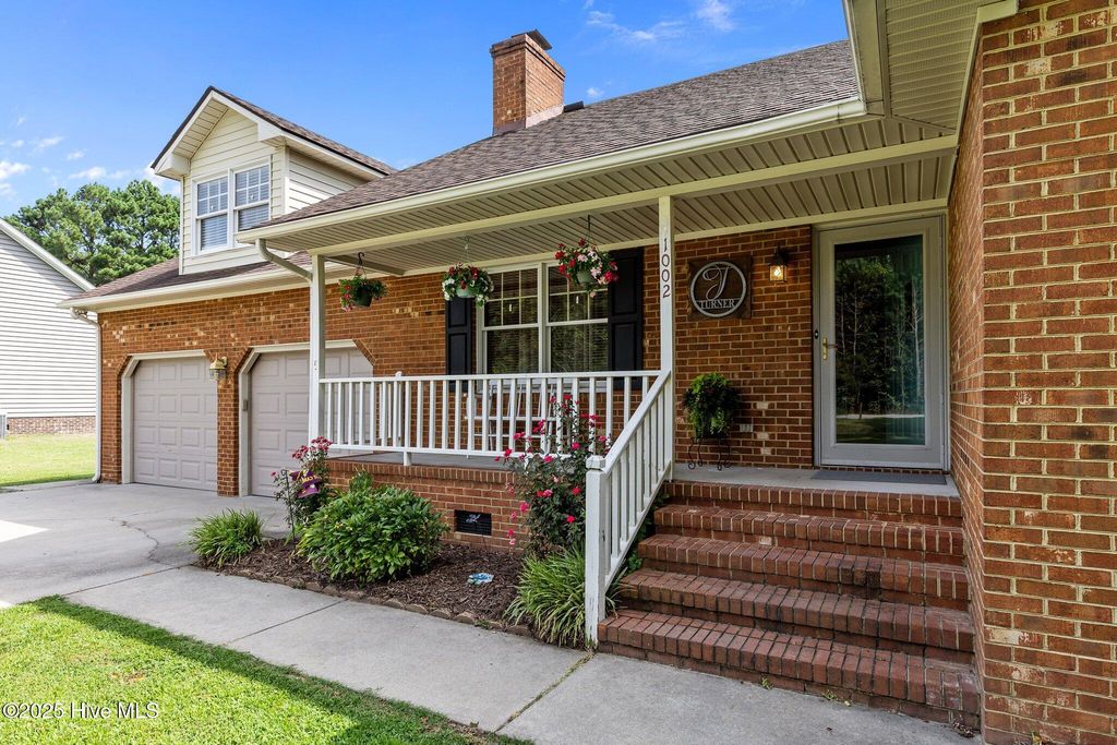 1002 Little River Dr. Drive, Elizabeth City, NC 27909