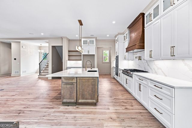 5990 Warpath Road, Flowery Branch, GA 30542