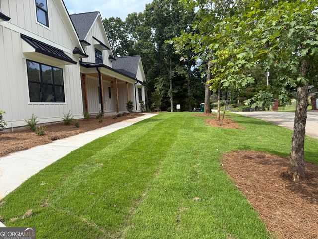 5990 Warpath Road, Flowery Branch, GA 30542