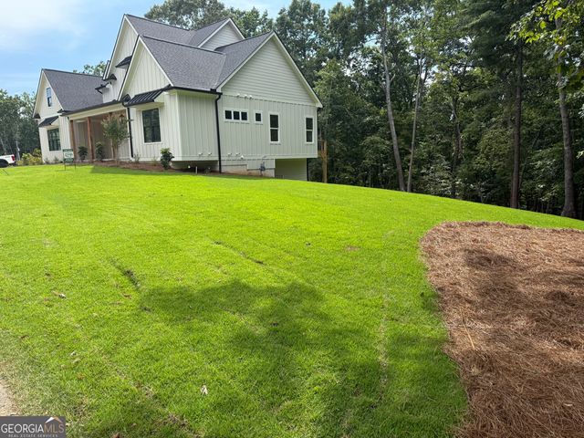 5990 Warpath Road, Flowery Branch, GA 30542