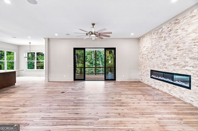 5990 Warpath Road, Flowery Branch, GA 30542