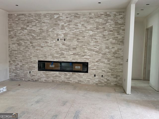 5990 Warpath Road, Flowery Branch, GA 30542