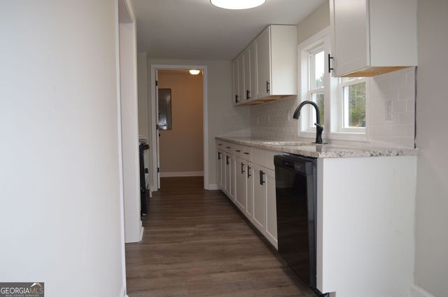 1996 Dames Ferry Road, Forsyth, GA 31029