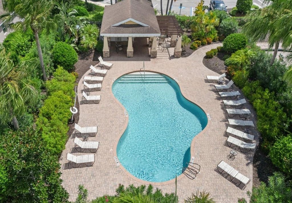 Image 3 of property listing at 5711 ARBOR WOOD COURT, Bradenton, FL 34203