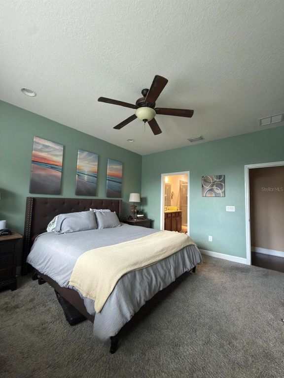 Image 22 of property listing at 5711 ARBOR WOOD COURT, Bradenton, FL 34203