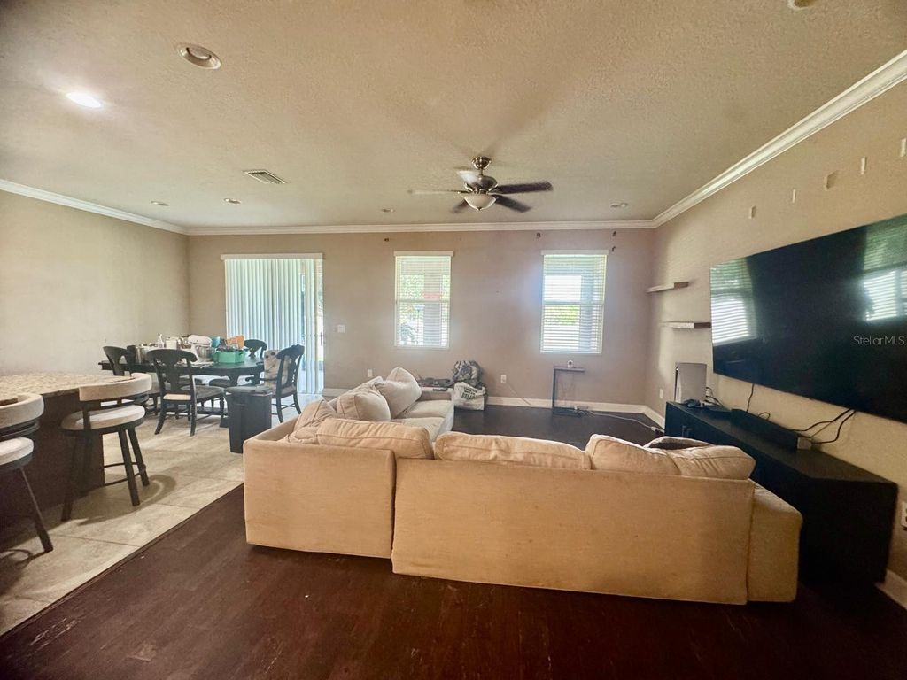 Image 23 of property listing at 5711 ARBOR WOOD COURT, Bradenton, FL 34203