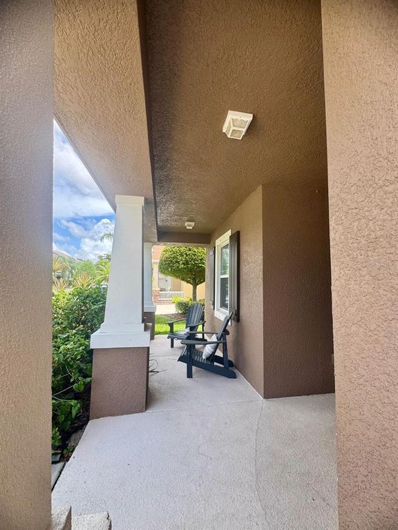 Image 27 of property listing at 5711 ARBOR WOOD COURT, Bradenton, FL 34203