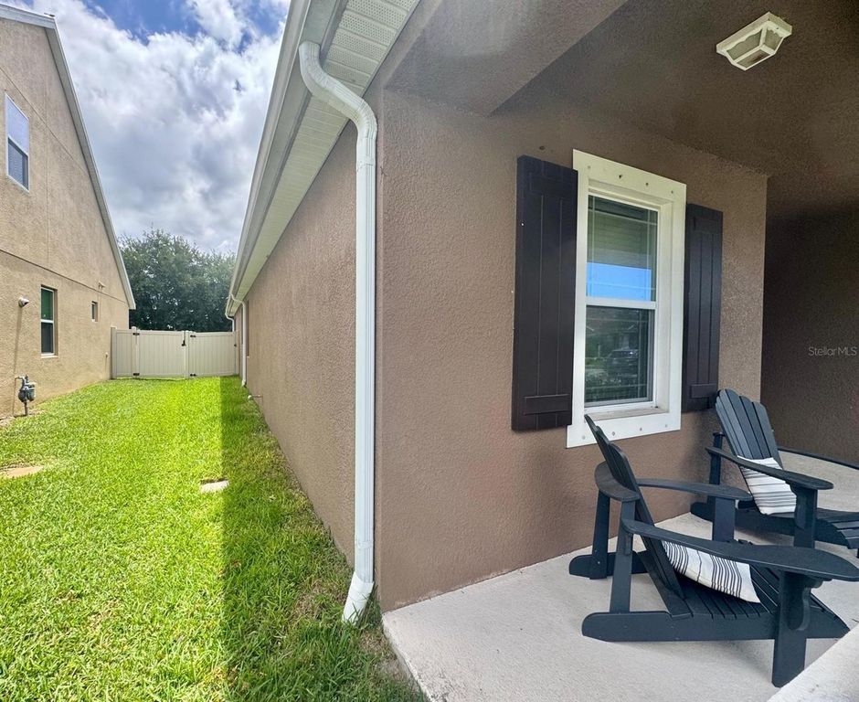 Image 28 of property listing at 5711 ARBOR WOOD COURT, Bradenton, FL 34203