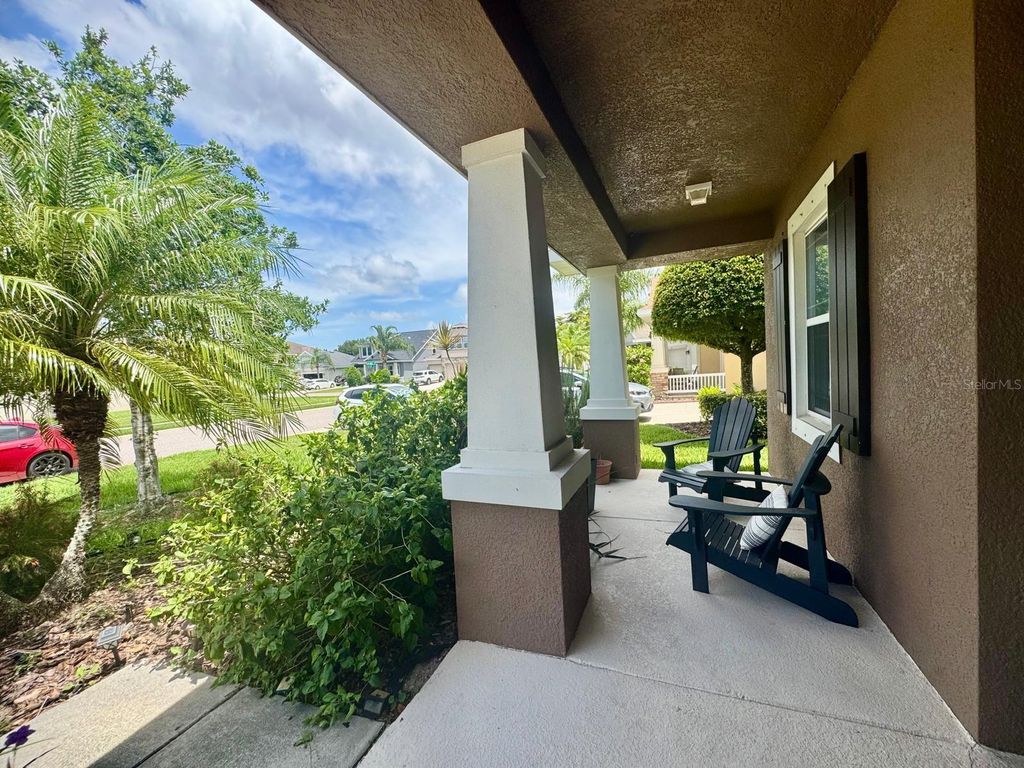 Image 6 of property listing at 5711 ARBOR WOOD COURT, Bradenton, FL 34203