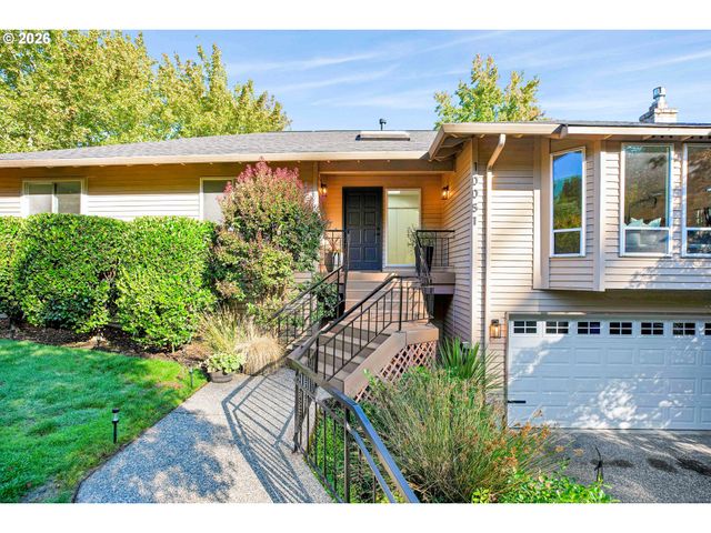 10051 Sw BALMER Cir, Portland, OR 97219