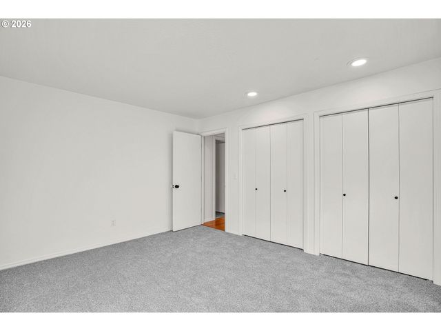 10051 Sw BALMER Cir, Portland, OR 97219