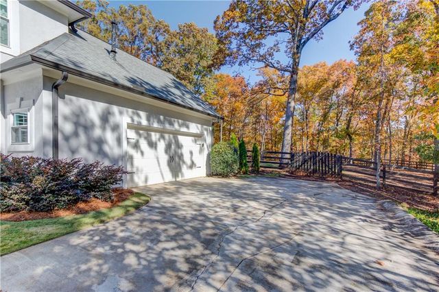 835 Buttercup Trace, Johns Creek, GA 30022