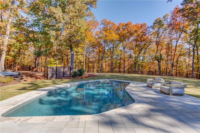 835 Buttercup Trace, Johns Creek, GA 30022