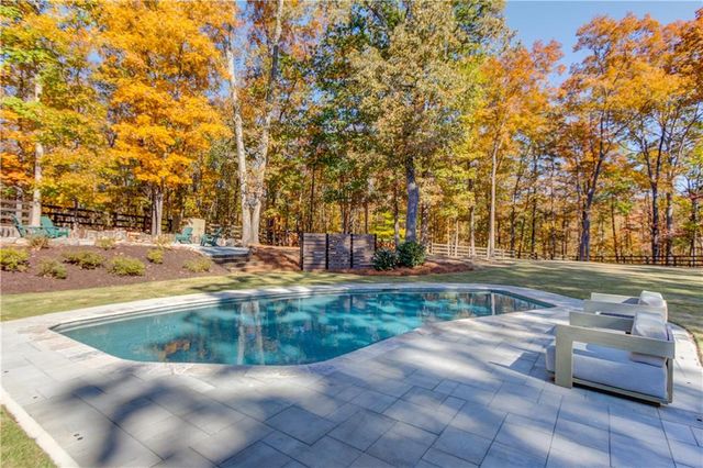 835 Buttercup Trace, Johns Creek, GA 30022